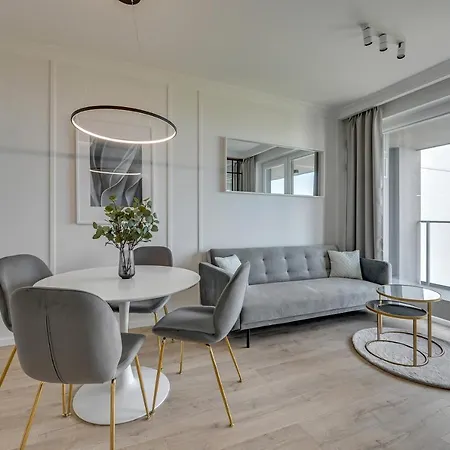 Gdynia Modern Tower & City View By Downtown Apartments Exterior photo